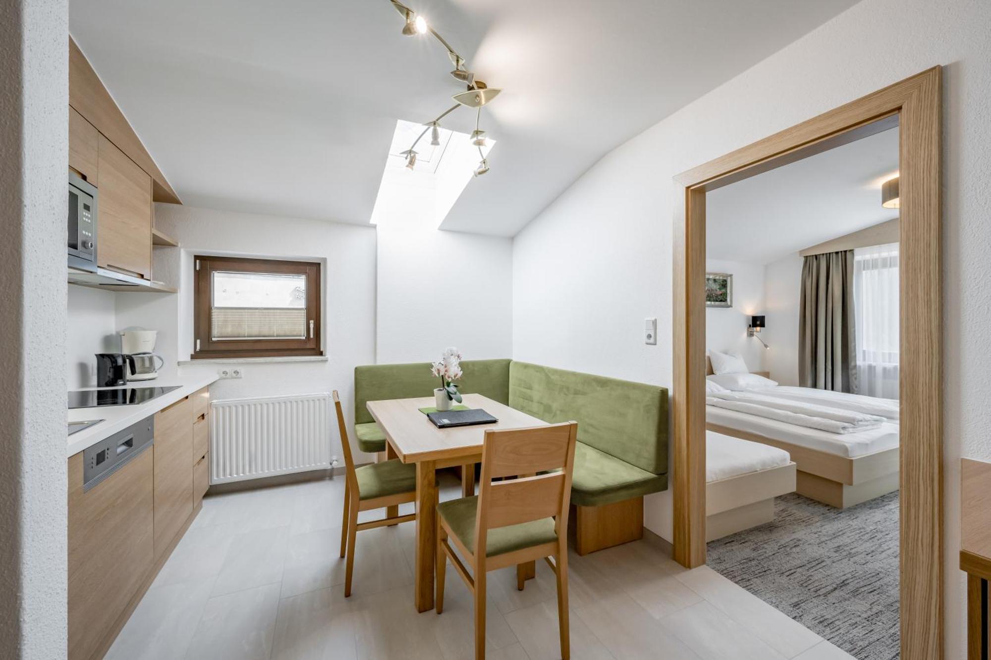 Apart Hotel Garni Wieser Зёльден Экстерьер фото