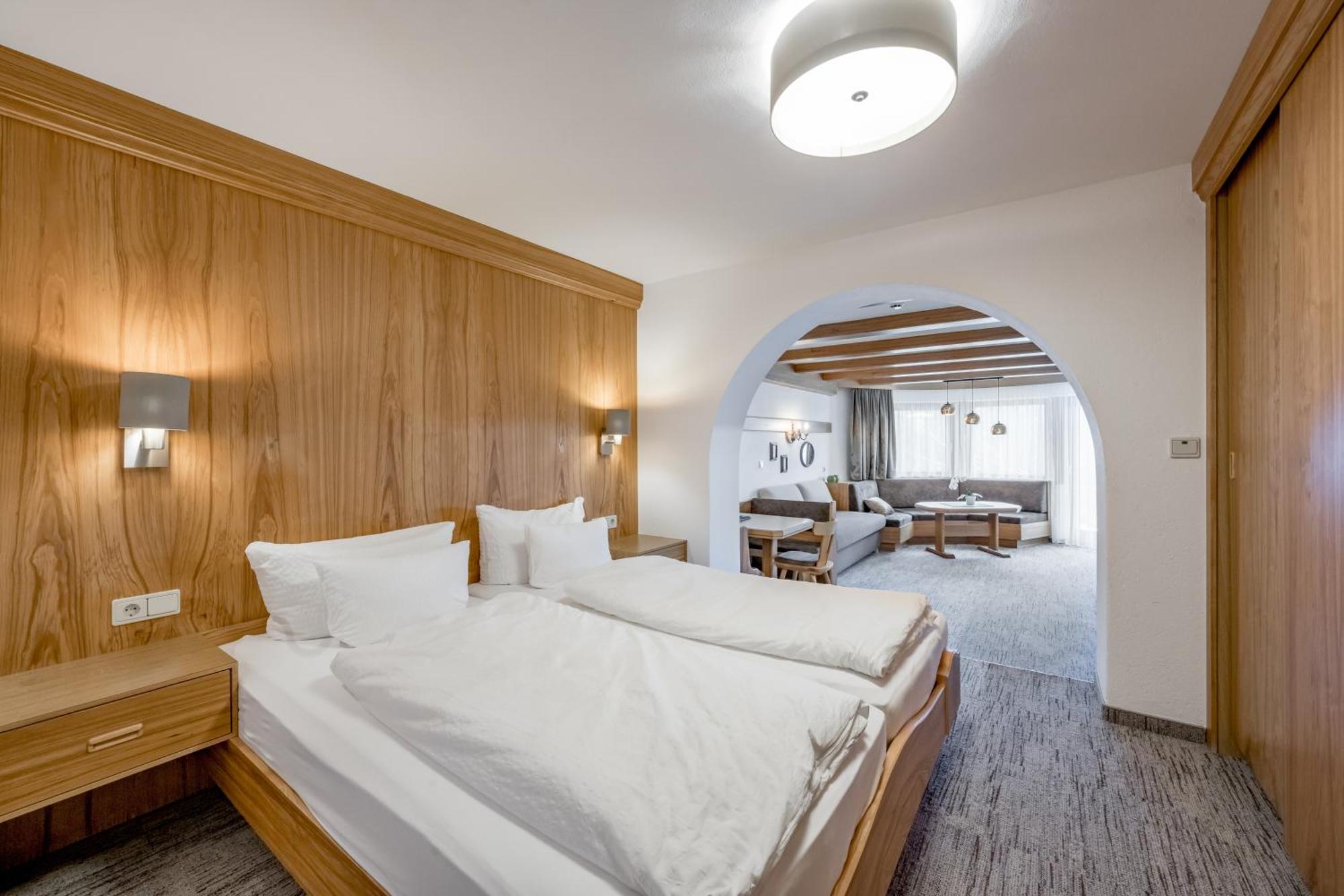 Apart Hotel Garni Wieser Зёльден Экстерьер фото