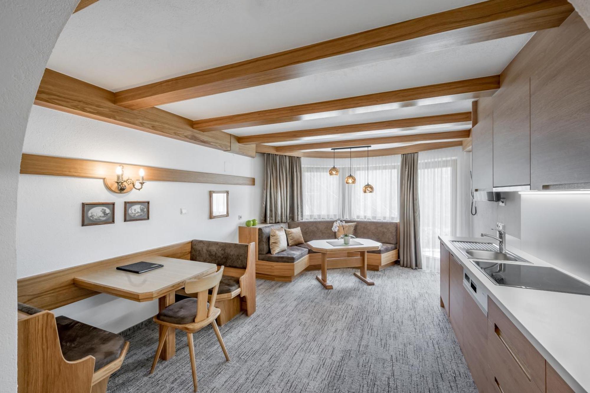 Apart Hotel Garni Wieser Зёльден Экстерьер фото
